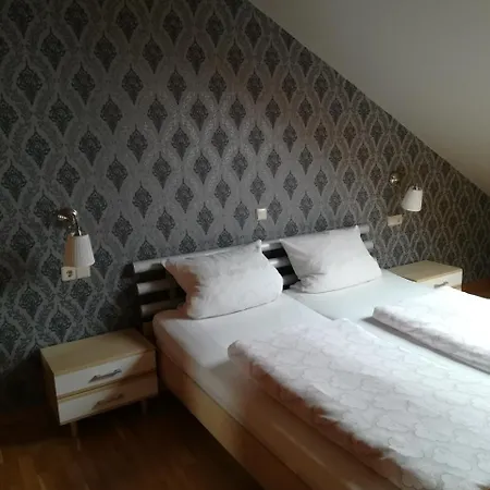 Waldfrieden Guest house *