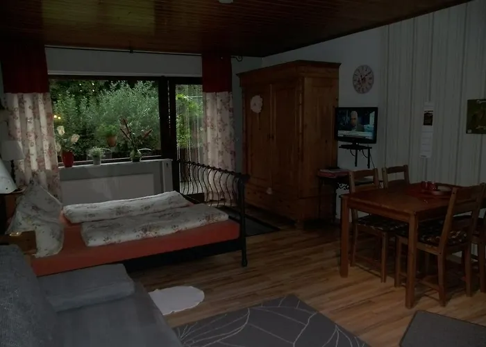 Waldfrieden 3* 매링노비안드