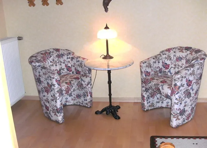 Waldfrieden 3* 매링노비안드